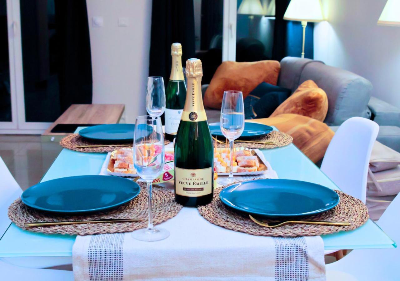 Appartement-Paris-Disney-Terrasse-Jardin-Parking Vaires-sur-Marne Buitenkant foto